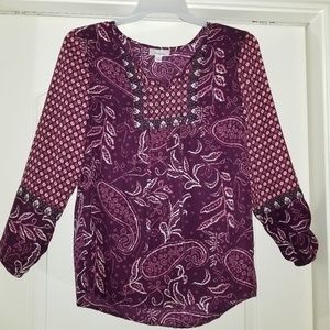Dressbarn long sleeve neckline blouse